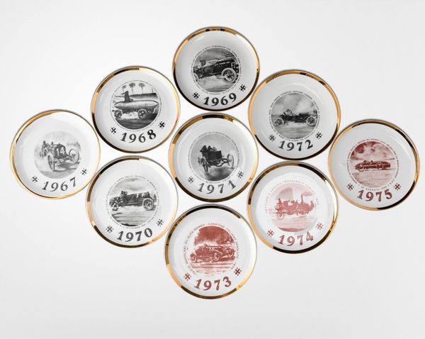 FORNASETTI : Serie completa di nove piatti  - Asta Design Lab - Associazione Nazionale - Case d'Asta italiane