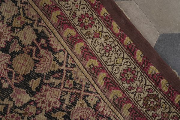 Passatoia Karabagh, Caucaso inizio XX secolo  - Asta Tappeti antichi dalla collezione di Manlio e Raoul Cabib - Associazione Nazionale - Case d'Asta italiane