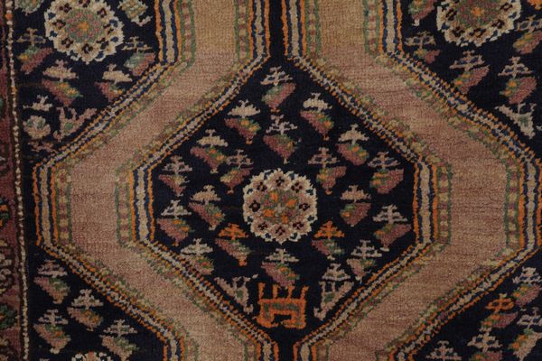 Passatoia Persia fine XIX inizio XX secolo  - Asta Tappeti antichi dalla collezione di Manlio e Raoul Cabib - Associazione Nazionale - Case d'Asta italiane