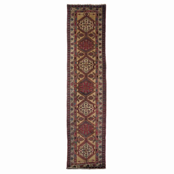 Passatoia nord ovest Persia, fine XIX secolo  - Asta Tappeti antichi dalla collezione di Manlio e Raoul Cabib - Associazione Nazionale - Case d'Asta italiane