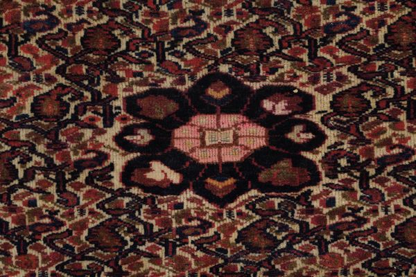 Finissimo tappeto Malayer, Persia inizio XX secolo  - Asta Tappeti antichi dalla collezione di Manlio e Raoul Cabib - Associazione Nazionale - Case d'Asta italiane