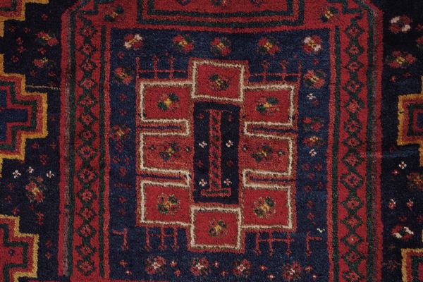 Tappeto sud Persia inizio XX secolo  - Asta Tappeti antichi dalla collezione di Manlio e Raoul Cabib - Associazione Nazionale - Case d'Asta italiane