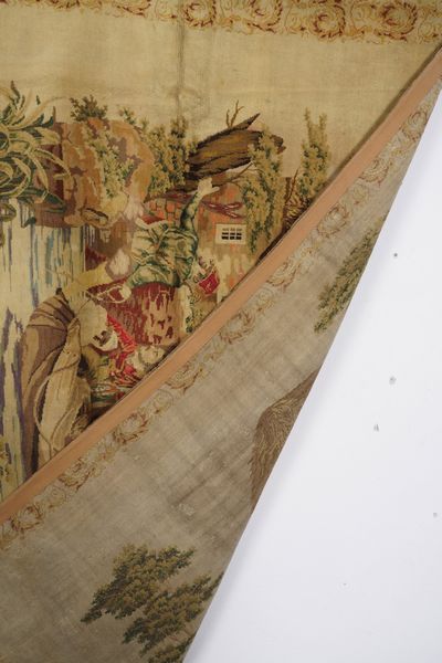 Particolare tappeto Europa inizio XX secolo  - Asta Tappeti antichi dalla collezione di Manlio e Raoul Cabib - Associazione Nazionale - Case d'Asta italiane