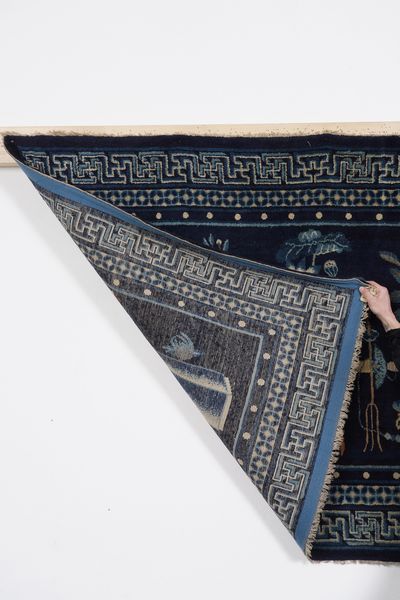 Tappeto Pautou, Cina fine XIX inizio XX secolo  - Asta Tappeti antichi dalla collezione di Manlio e Raoul Cabib - Associazione Nazionale - Case d'Asta italiane