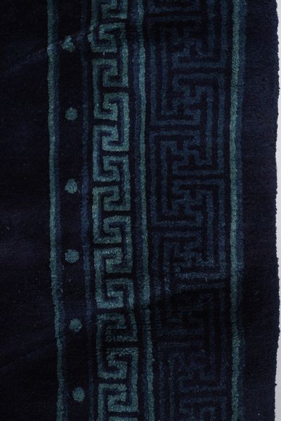 Tappeto Paotou, Cina fine XIX inizio XX secolo  - Asta Tappeti antichi dalla collezione di Manlio e Raoul Cabib - Associazione Nazionale - Case d'Asta italiane