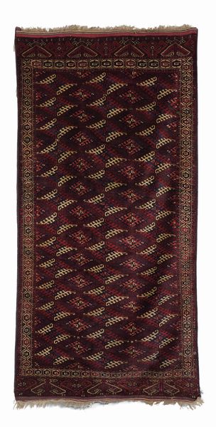 Tappeto principale Yomut, Turkestan occidentale inizio XX secolo  - Asta Tappeti antichi dalla collezione di Manlio e Raoul Cabib - Associazione Nazionale - Case d'Asta italiane