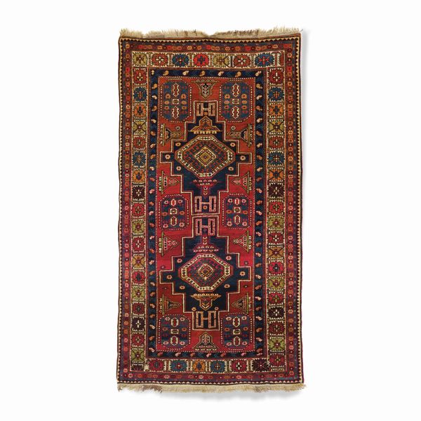 Tappeto Shirvan, Caucaso inizio XX secolo  - Asta Tappeti antichi dalla collezione di Manlio e Raoul Cabib - Associazione Nazionale - Case d'Asta italiane