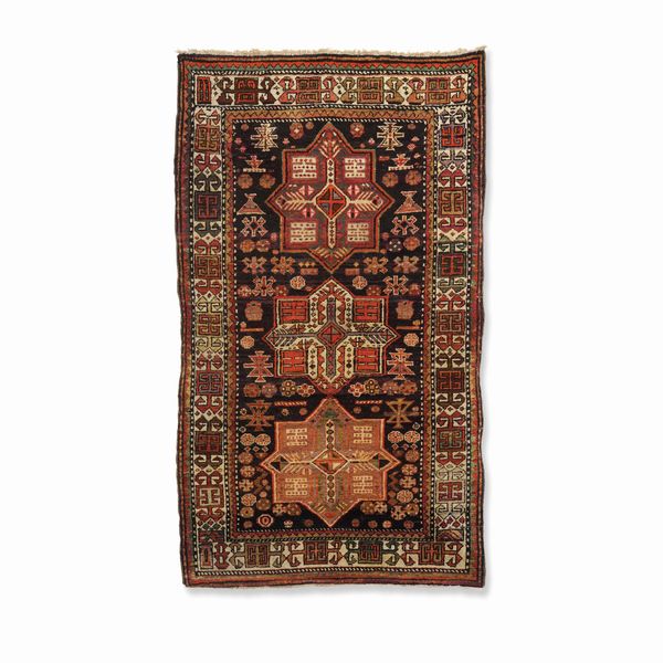 Tappeto Caucaso inizio XX secolo  - Asta Tappeti antichi dalla collezione di Manlio e Raoul Cabib - Associazione Nazionale - Case d'Asta italiane