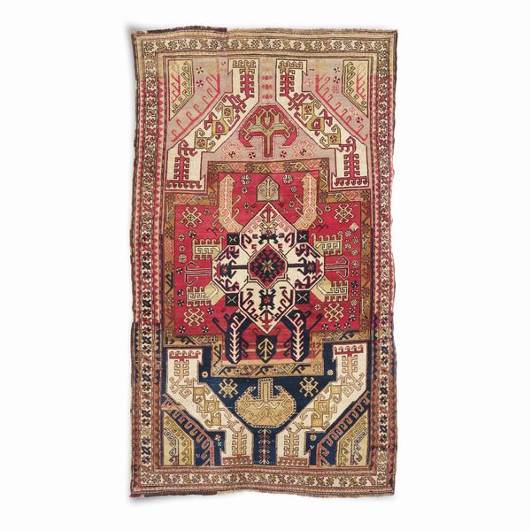 Tappeto Kasim Ushag, Caucaso fine XIX inizio XX secolo  - Asta Tappeti antichi dalla collezione di Manlio e Raoul Cabib - Associazione Nazionale - Case d'Asta italiane