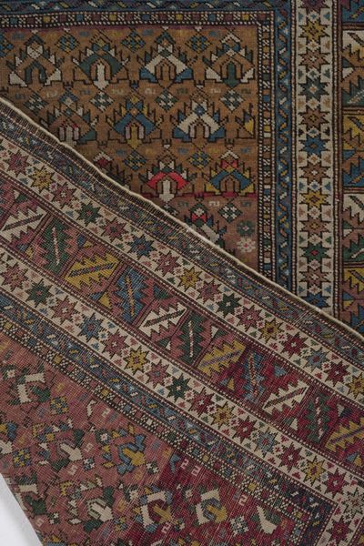 Tappeto Shirvan Kuba, Caucaso inizio XX secolo  - Asta Tappeti antichi dalla collezione di Manlio e Raoul Cabib - Associazione Nazionale - Case d'Asta italiane