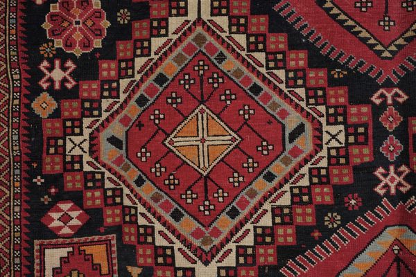 Tappeto Shirvan, Caucaso fine XIX secolo  - Asta Tappeti antichi dalla collezione di Manlio e Raoul Cabib - Associazione Nazionale - Case d'Asta italiane