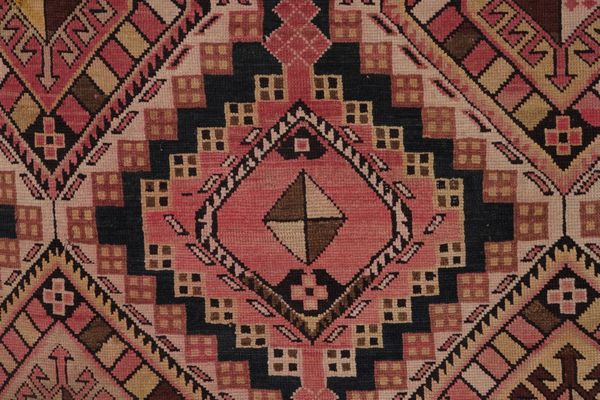 Kelley Caucaso fine XIX inizio XX secolo  - Asta Tappeti antichi dalla collezione di Manlio e Raoul Cabib - Associazione Nazionale - Case d'Asta italiane