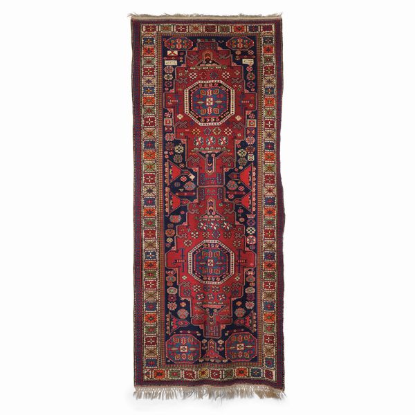 Tappeto Shirvan, Caucaso fine XIX secolo  - Asta Tappeti antichi dalla collezione di Manlio e Raoul Cabib - Associazione Nazionale - Case d'Asta italiane