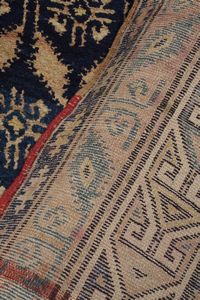 Passatoia Caucaso inizio XX secolo  - Asta Tappeti antichi dalla collezione di Manlio e Raoul Cabib - Associazione Nazionale - Case d'Asta italiane