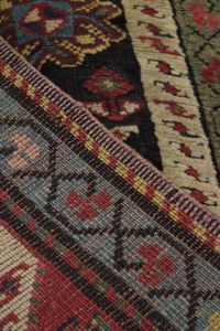 Passatoia Caucaso fine XIX inizio XX secolo  - Asta Tappeti antichi dalla collezione di Manlio e Raoul Cabib - Associazione Nazionale - Case d'Asta italiane