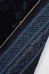 Piccolo tappeto Cina inizio XX secolo  - Asta Tappeti antichi dalla collezione di Manlio e Raoul Cabib - Associazione Nazionale - Case d'Asta italiane