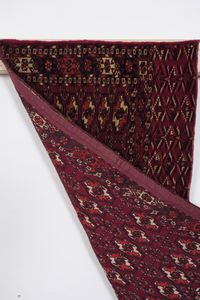 Torba Yomut, Turkestan occidentale inizio XX secolo  - Asta Tappeti antichi dalla collezione di Manlio e Raoul Cabib - Associazione Nazionale - Case d'Asta italiane