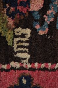 Tappeto Karabagh, Caucaso inizio XX secolo  - Asta Tappeti antichi dalla collezione di Manlio e Raoul Cabib - Associazione Nazionale - Case d'Asta italiane