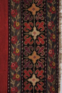 Particolare tappeto Karabagh, Caucaso inizio XX secolo  - Asta Tappeti antichi dalla collezione di Manlio e Raoul Cabib - Associazione Nazionale - Case d'Asta italiane