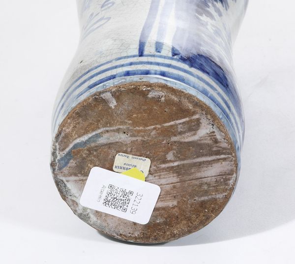 Albarello<BR>Napoli, datato 1725<BR>  - Asta Maioliche e Porcellane - Associazione Nazionale - Case d'Asta italiane