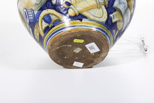 Vaso (boccia)<BR>Venezia, bottega di mastro Domenego, 1560-1570 circa  - Asta Maioliche e Porcellane - Associazione Nazionale - Case d'Asta italiane