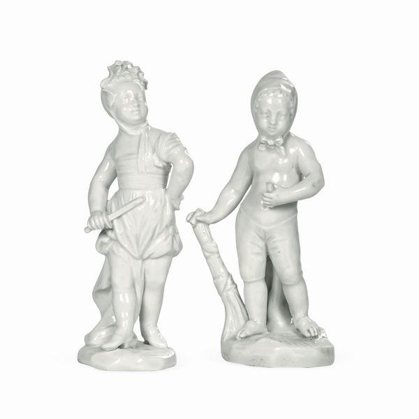 Due figurine<BR>Vienna, Manifattura Imperiale, verso il 1770<BR>  - Asta Maioliche e Porcellane - Associazione Nazionale - Case d'Asta italiane