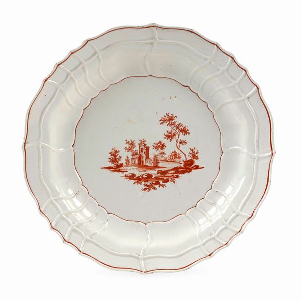 Grande piatto<BR>Belgio, Manifattura di Tournai, seconda metà del XVIII secolo<BR>  - Asta Maioliche e Porcellane - Associazione Nazionale - Case d'Asta italiane