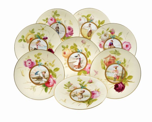 Dodici eccezionali piatti <BR>Inghilterra, Manifattura Minton, ultimo quarto del XIX secolo<BR>Per George C. Shreve & Co., San Francisco<BR>  - Asta Maioliche e Porcellane - Associazione Nazionale - Case d'Asta italiane