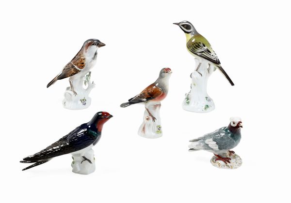 Cinque diverse figure di uccelli<BR>Meissen, XX secolo<BR>  - Asta Maioliche e Porcellane - Associazione Nazionale - Case d'Asta italiane