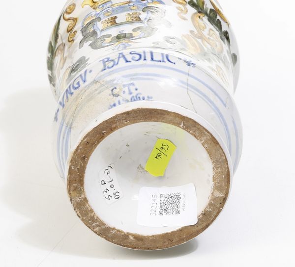 Albarello datato 1746<BR>Castelli, Bottega dei Gentili (?)<BR>  - Asta Maioliche e Porcellane - Associazione Nazionale - Case d'Asta italiane