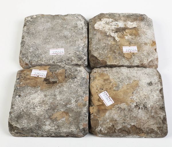 Quattro azulejos<BR>Spagna, Toledo, inizi del XVI secolo  - Asta Maioliche e Porcellane - Associazione Nazionale - Case d'Asta italiane