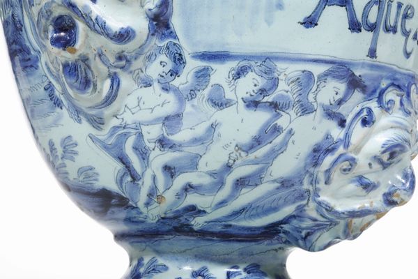 Stagnone di farmacia<BR>Albisola, fabbrica dei Conrado, ultimo quarto del XVII secolo<BR>  - Asta Maioliche e Porcellane - Associazione Nazionale - Case d'Asta italiane