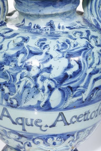 Stagnone di farmacia<BR>Albisola, fabbrica dei Conrado, ultimo quarto del XVII secolo<BR>  - Asta Maioliche e Porcellane - Associazione Nazionale - Case d'Asta italiane