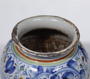 Pilloliere<BR>Italia centrale (?), fine del XVI o XVII secolo<BR>  - Asta Maioliche e Porcellane - Associazione Nazionale - Case d'Asta italiane