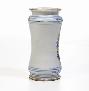 Albarello<BR>Laterza, fine del XVII secolo<BR>  - Asta Maioliche e Porcellane - Associazione Nazionale - Case d'Asta italiane