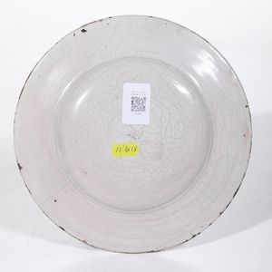 Piatto<BR>Laterza, ultimo ventennio del XVII secolo<BR>  - Asta Maioliche e Porcellane - Associazione Nazionale - Case d'Asta italiane