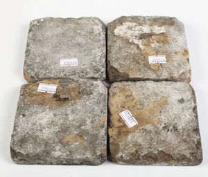 Quattro azulejos<BR>Spagna, Toledo, inizi del XVI secolo  - Asta Maioliche e Porcellane - Associazione Nazionale - Case d'Asta italiane