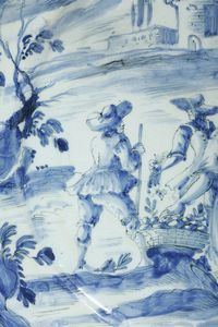 Piatto reale<BR>Albisola, fabbrica Grosso, fine del XVII secolo<BR>  - Asta Maioliche e Porcellane - Associazione Nazionale - Case d'Asta italiane