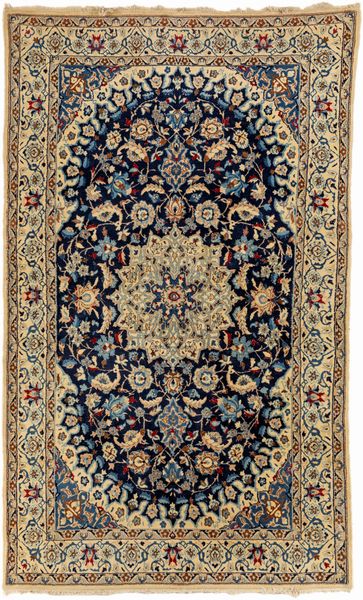 Tappeto Nain Persiano, Iran, XX Secolo  - Asta Tappeti - Associazione Nazionale - Case d'Asta italiane