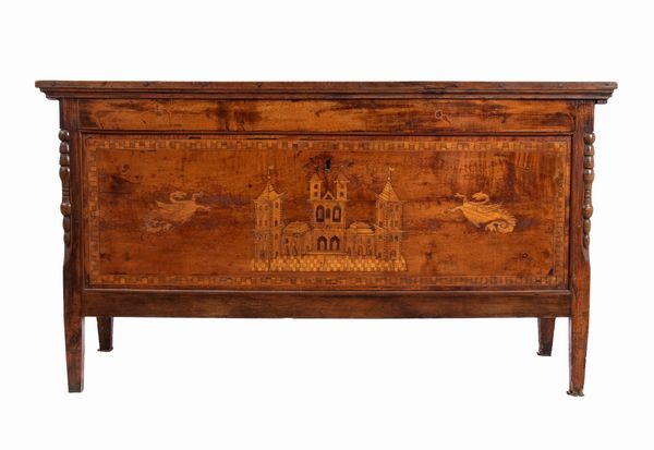 Madia intarsiata Italiana Luigi XVI  - Asta  Arredi Antichi, Oggetti d'Arte, Curiosities con una selezione di tappeti - Associazione Nazionale - Case d'Asta italiane