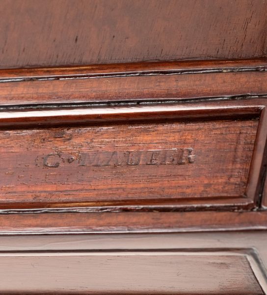 Mauter Conrad : Toletta francese Luigi XVI  - Asta  Arredi Antichi, Oggetti d'Arte, Curiosities con una selezione di tappeti - Associazione Nazionale - Case d'Asta italiane