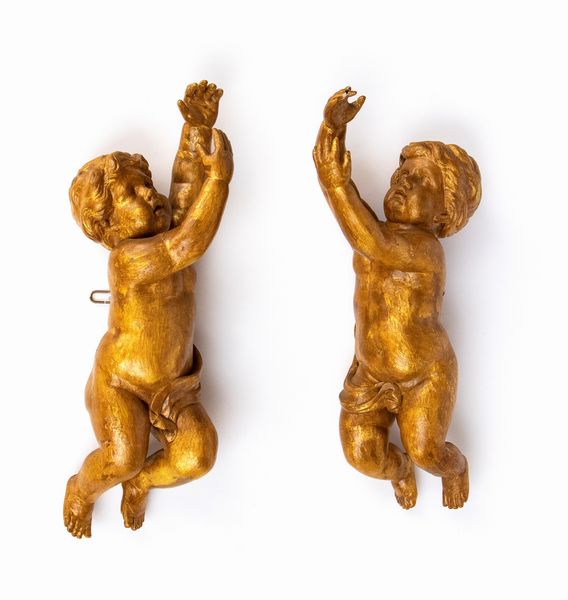 Coppia di putti dorati Italiani, Luigi XVI  - Asta  Arredi Antichi, Oggetti d'Arte, Curiosities con una selezione di tappeti - Associazione Nazionale - Case d'Asta italiane