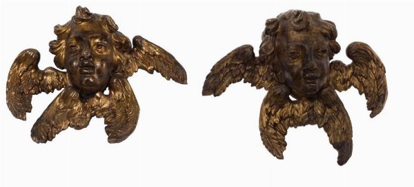 Coppia di teste d'angelo in legno dorato  - Asta  Arredi Antichi, Oggetti d'Arte, Curiosities con una selezione di tappeti - Associazione Nazionale - Case d'Asta italiane