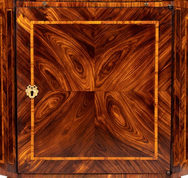 Angoliera francese Luigi XVI in ebano viola  - Asta  Arredi Antichi, Oggetti d'Arte, Curiosities con una selezione di tappeti - Associazione Nazionale - Case d'Asta italiane