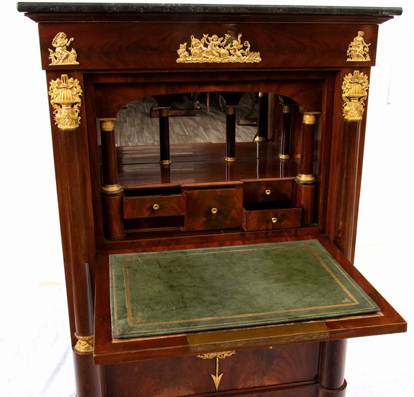 Secretaire Impero francese  - Asta  Arredi Antichi, Oggetti d'Arte, Curiosities con una selezione di tappeti - Associazione Nazionale - Case d'Asta italiane