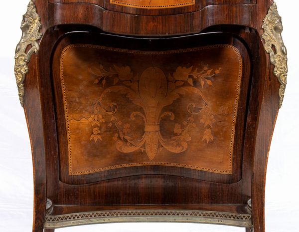 Mobile francese Napoleone III° intarsiato  - Asta  Arredi Antichi, Oggetti d'Arte, Curiosities con una selezione di tappeti - Associazione Nazionale - Case d'Asta italiane