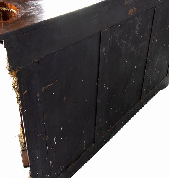 Servante inglese Vittoriana intarsiata  - Asta  Arredi Antichi, Oggetti d'Arte, Curiosities con una selezione di tappeti - Associazione Nazionale - Case d'Asta italiane