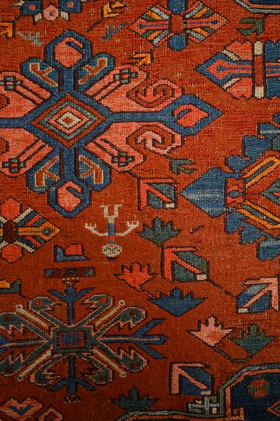 Tappeto Sumak Caucaso  - Asta  Arredi Antichi, Oggetti d'Arte, Curiosities con una selezione di tappeti - Associazione Nazionale - Case d'Asta italiane