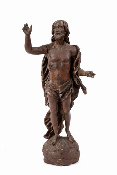 Scultura italiana in legno raffigurante Cristo benedicente  - Asta  Arredi Antichi, Oggetti d'Arte, Curiosities con una selezione di tappeti - Associazione Nazionale - Case d'Asta italiane