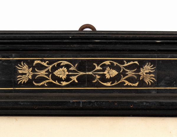 Pogliani Ferdinando : Cornice itaiana intarsiata in avorio  - Asta  Arredi Antichi, Oggetti d'Arte, Curiosities con una selezione di tappeti - Associazione Nazionale - Case d'Asta italiane